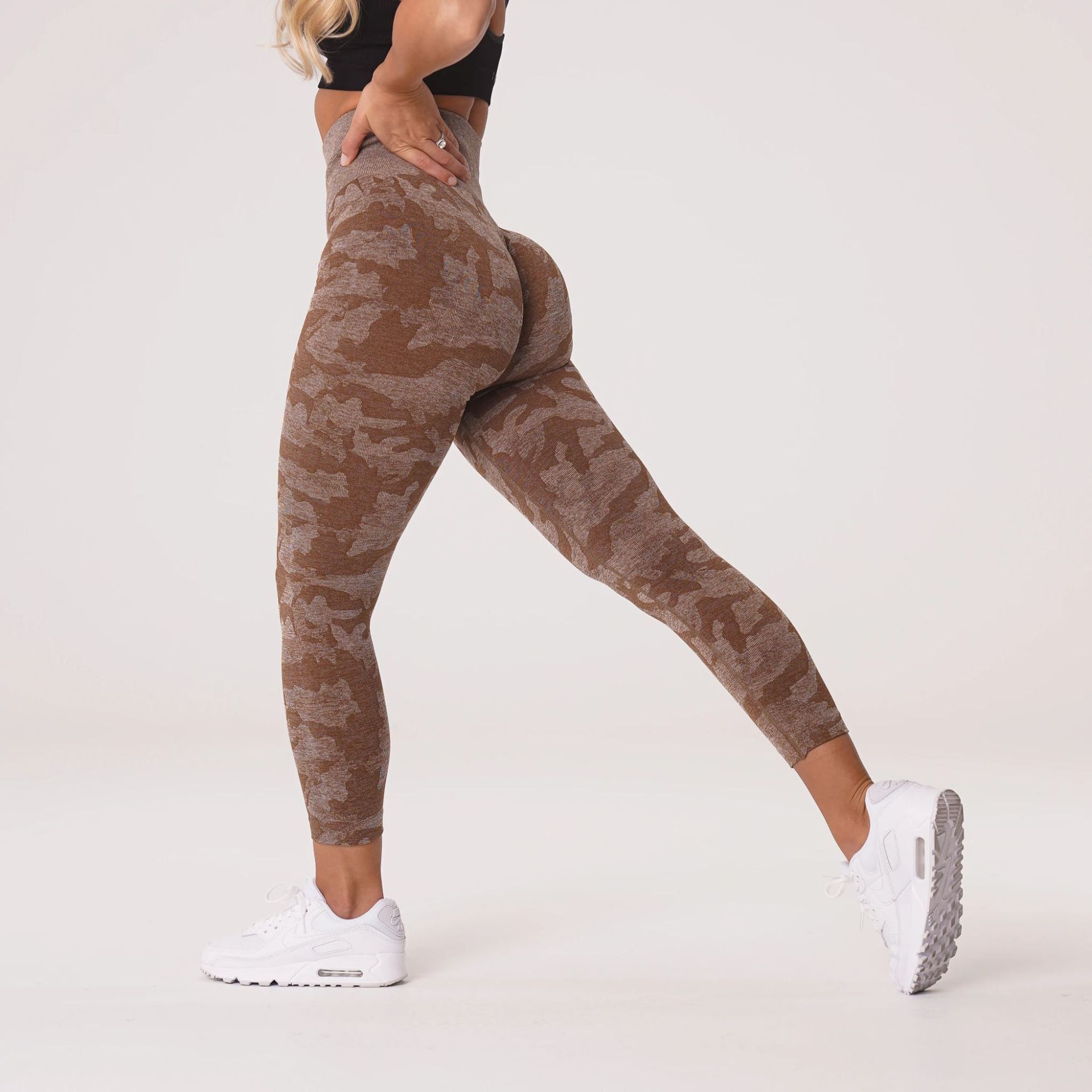 Snowflake Camouflage Seamless Yoga Pants – High Waisted Leggings FitiqueFit