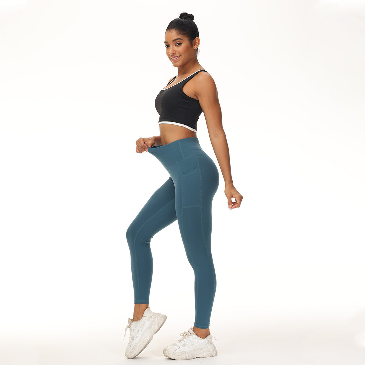 ❄️ Women's Winter Velvet Ankle Pants with Pockets FitiqueFit