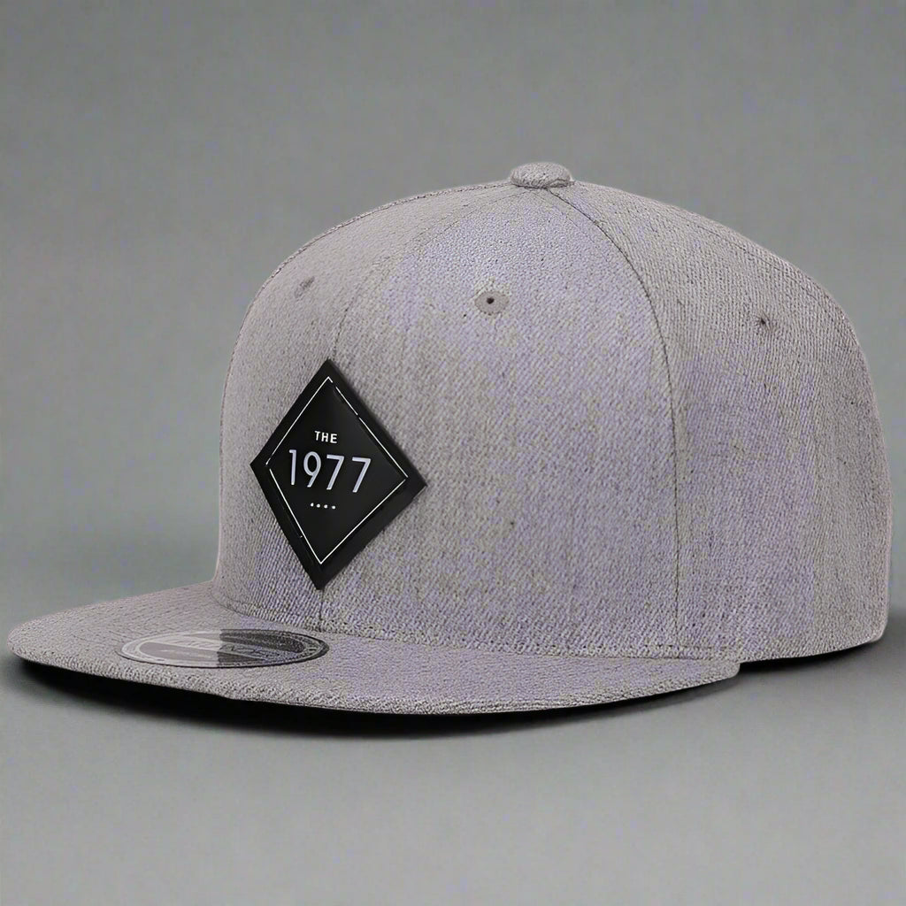 Vintage 1977 Snapback Cap FitiqueFit