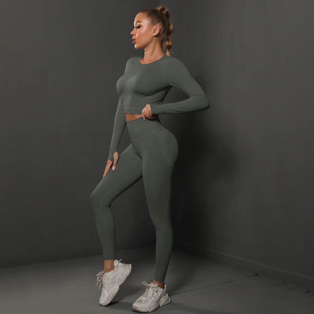 Women's Seamless Long Sleeve Yoga Top FitiqueFit