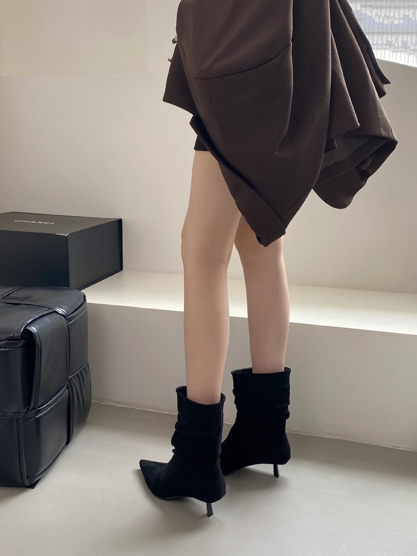 Women's Autumn Winter Pointed Toe High Heel Slimming Mid-Calf Boots 