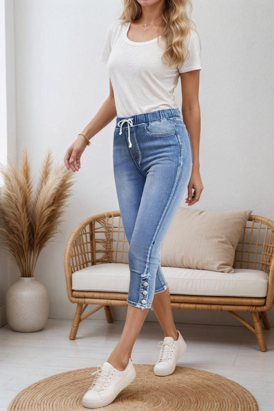 2025 New Women Chic Chic Denim Shorts, Drawstring Closed And Split Button Hem, Comfortable Fabric, Suitable For All Kinds Of Wear, Spring And Summer Women's Wear CJ US
