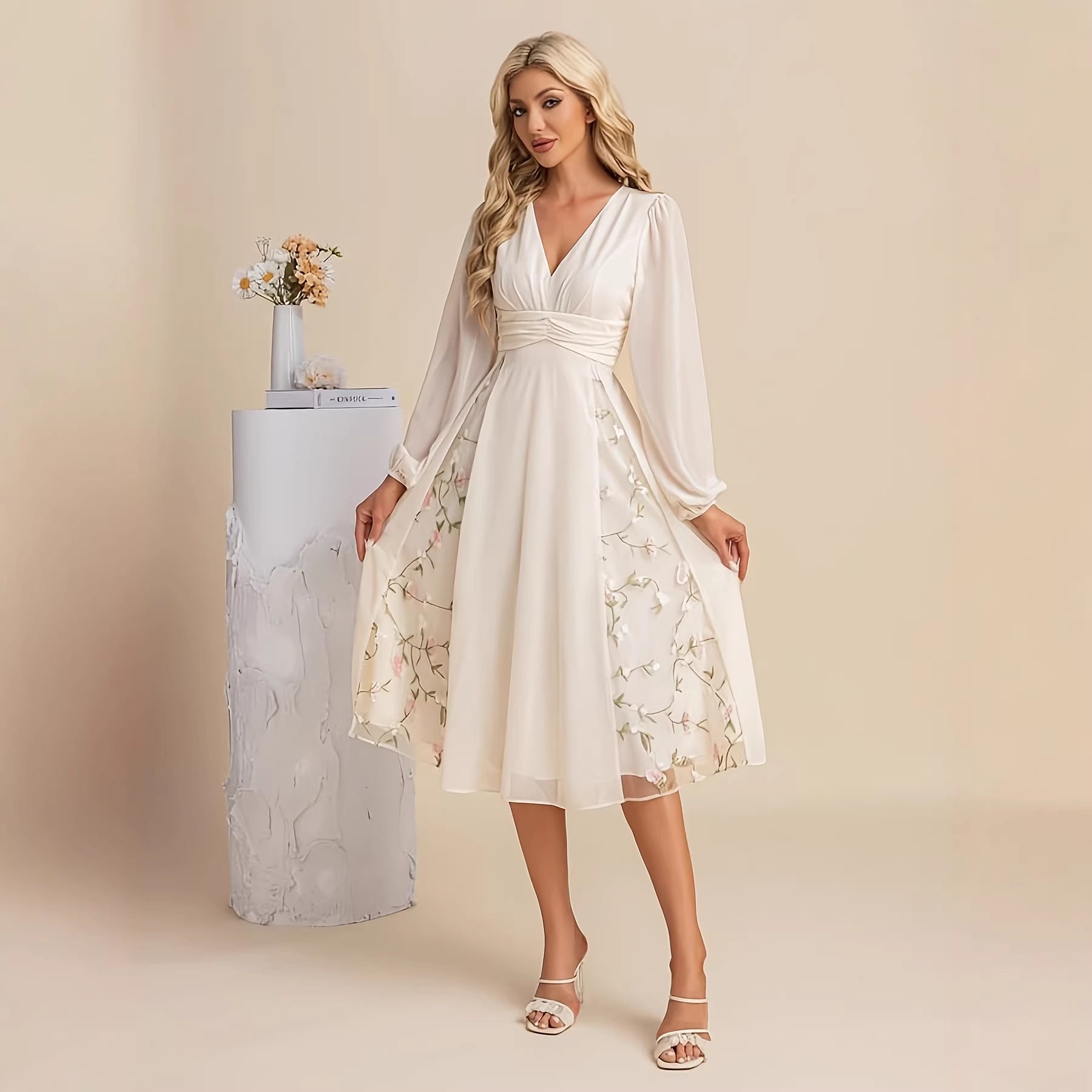 Floral Long-Sleeve V-Neck Pleated Dress For Women 