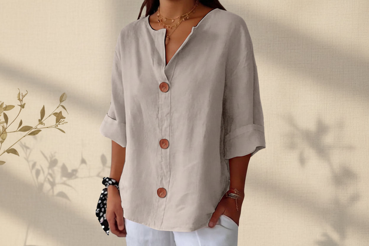Women's V-neck cotton and linen buttoned blouse 