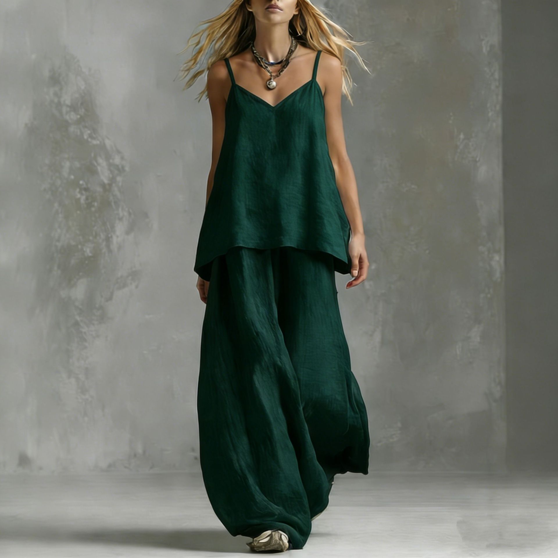 Solid-color Sleeveless Elegant Womens Suit 