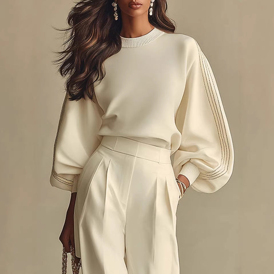 Round Neck Long Sleeved Sweatshirt And Pants Set 