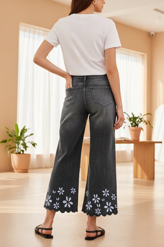 Chrysanthemum Embroidered Casual Stretch Womens Cropped Denim Jeans 