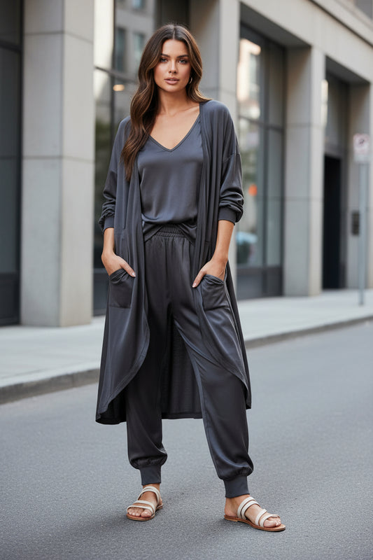 Women's V-neck Long Sleeve Solid Color Loose Jumpsuit With Two Side Pockets 