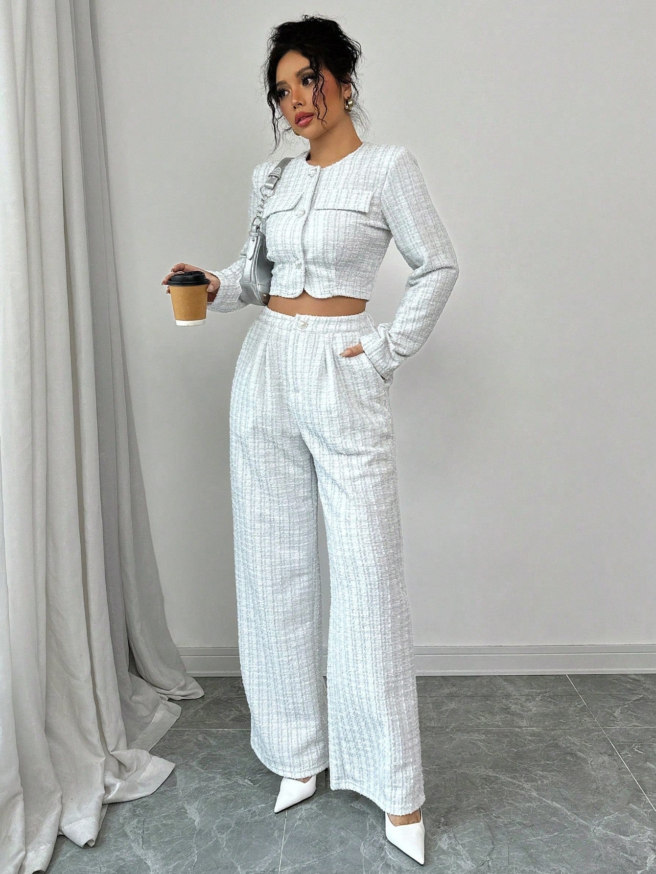 Spring And Autumn Long-sleeve Short-pants Suit, Tweed Short Jacket With Pearl Buttons, Elegant Round Neck Pearl Button Textured Jacket And Long Pants, Suitable For Commuting, Leisure, Dating, And Vaca CJ
