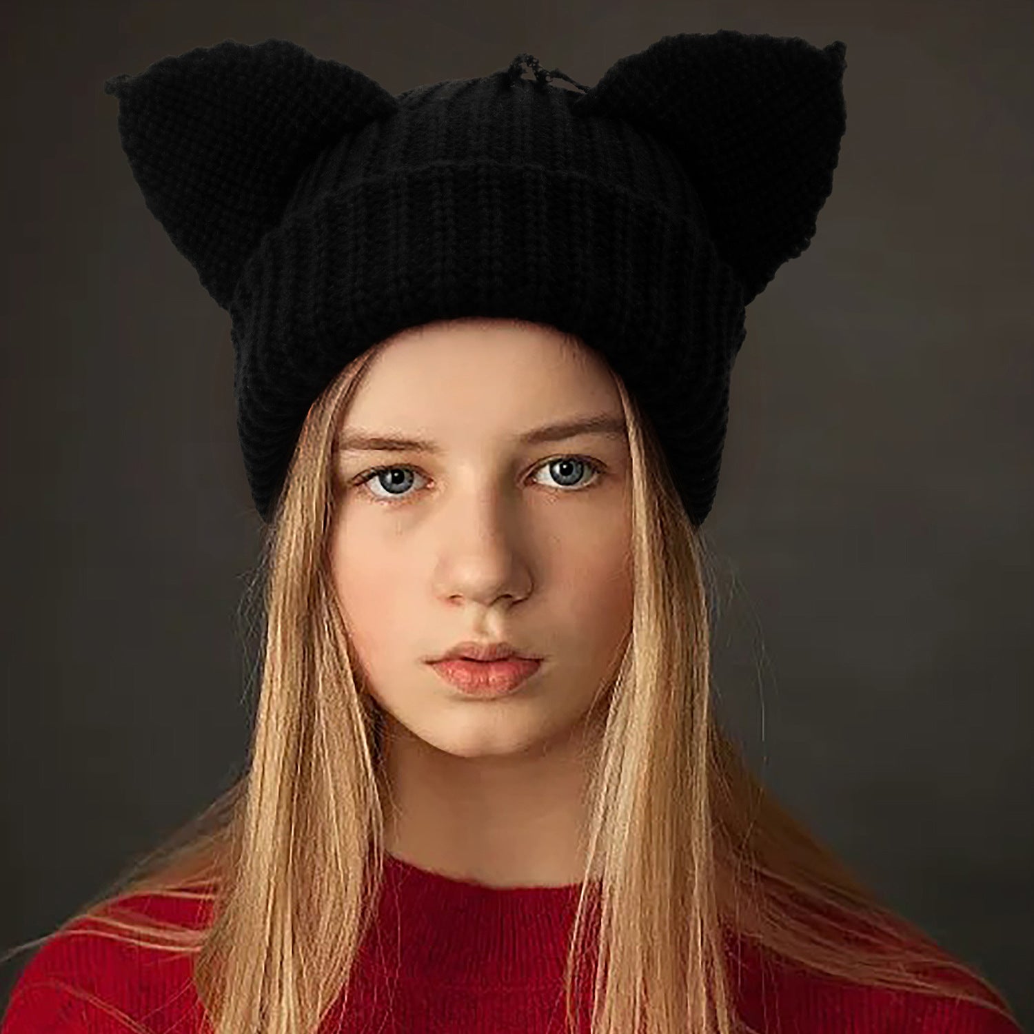Devil Ears Thickened All Acrylic Knitted Hat 