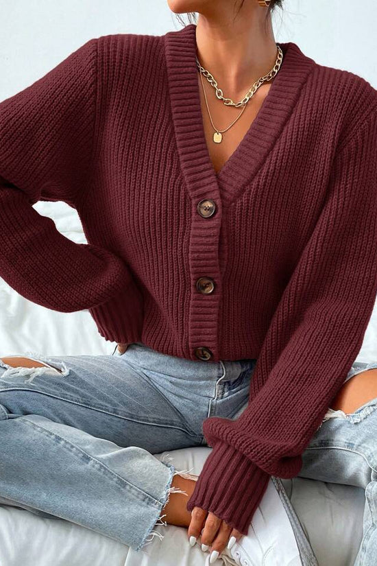 AutumnWinter Knitted Cardigan A Versatile Outerwear Piece 