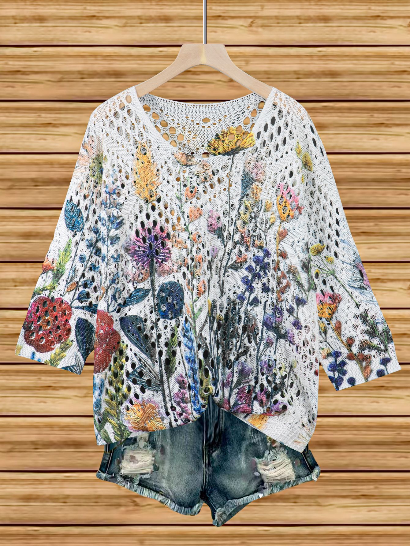 Womens Hollowed-Out Batwing-Sleeve Sweater With 3D Knitted Print 