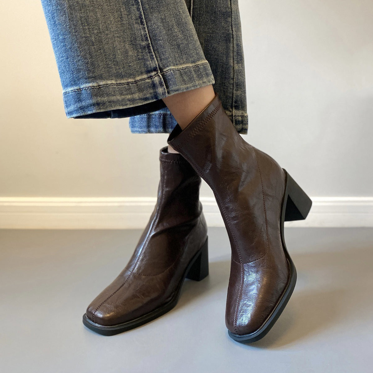 Commuter High Heel Stretch Retro Boots With Chunky Heels CJ