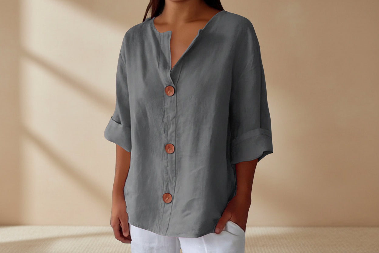 Women's V-neck cotton and linen buttoned blouse 