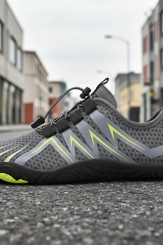 Unisex Quick-Dry Water Shoes – Lightweight Beach & Aqua Sneakers 