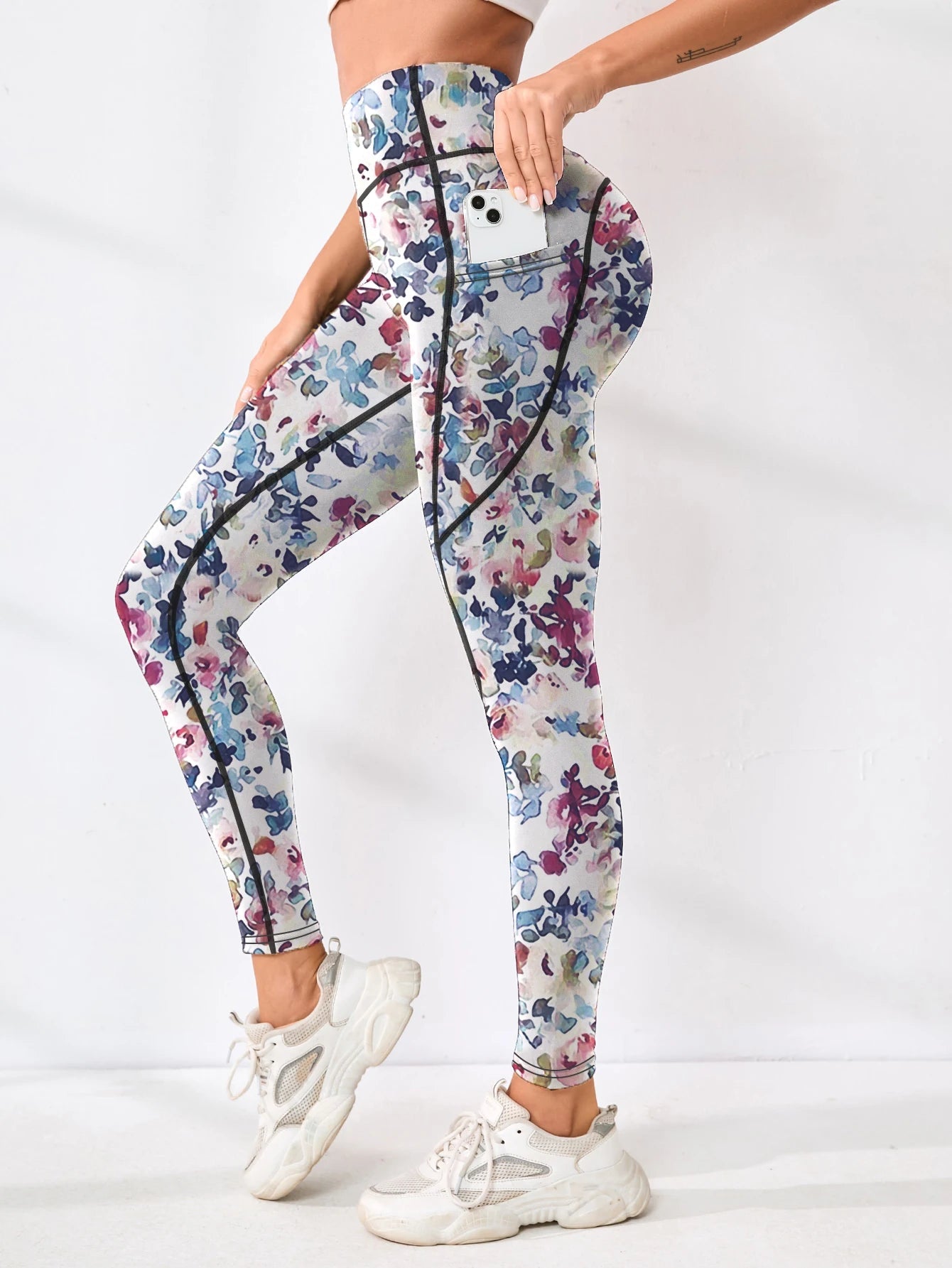 Printed women's high waistband pocket fitness pants paired with tight abdominal yoga pants, suitable for running, hiking, and sp 