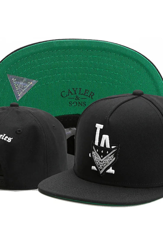 Skull Hand Snapback Hat – Flat Bill Adjustable Baseball Cap FitiqueFit
