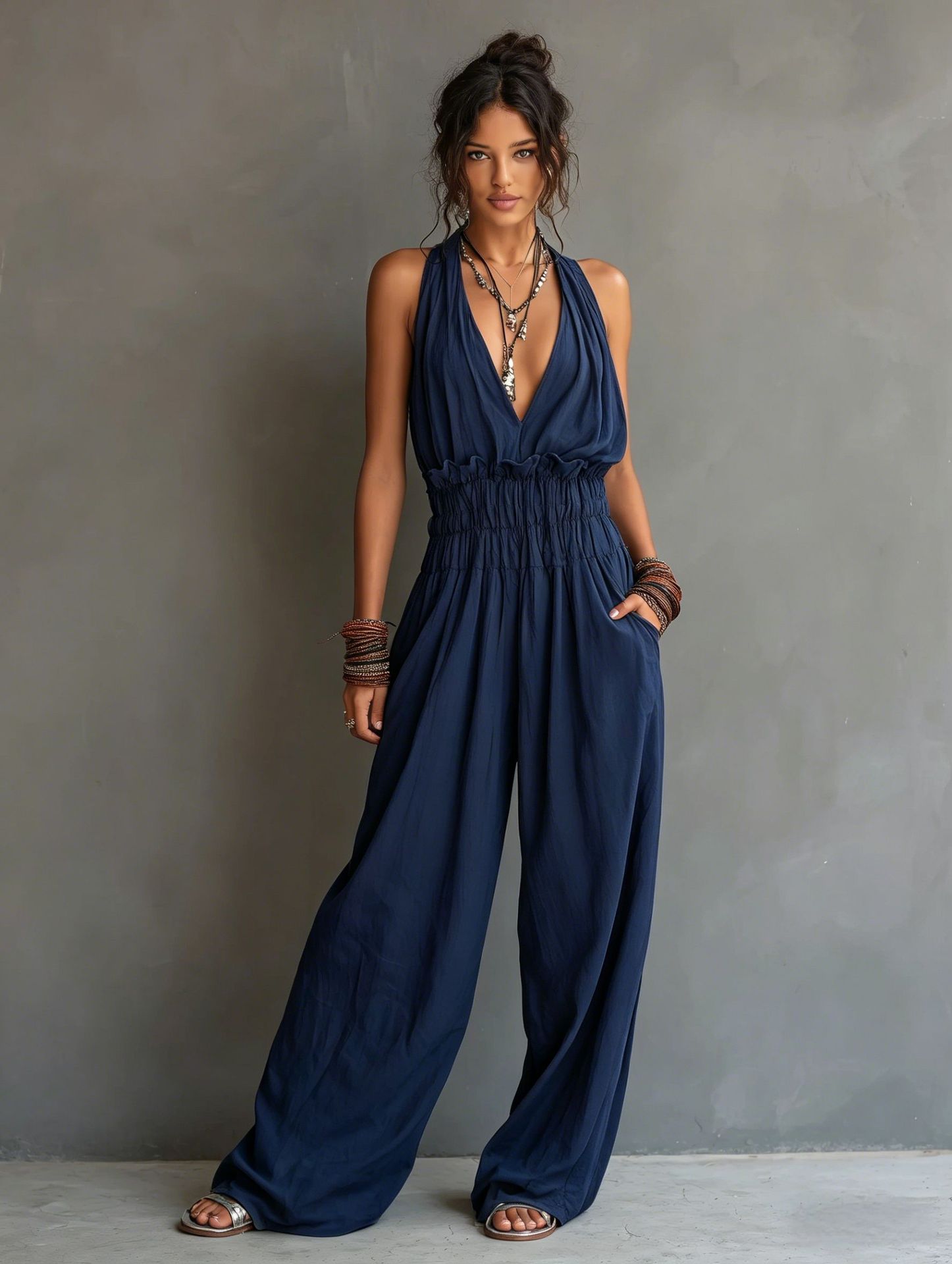 Strap-style V-neck Sleeveless Waist-cinching One-piece Suit 