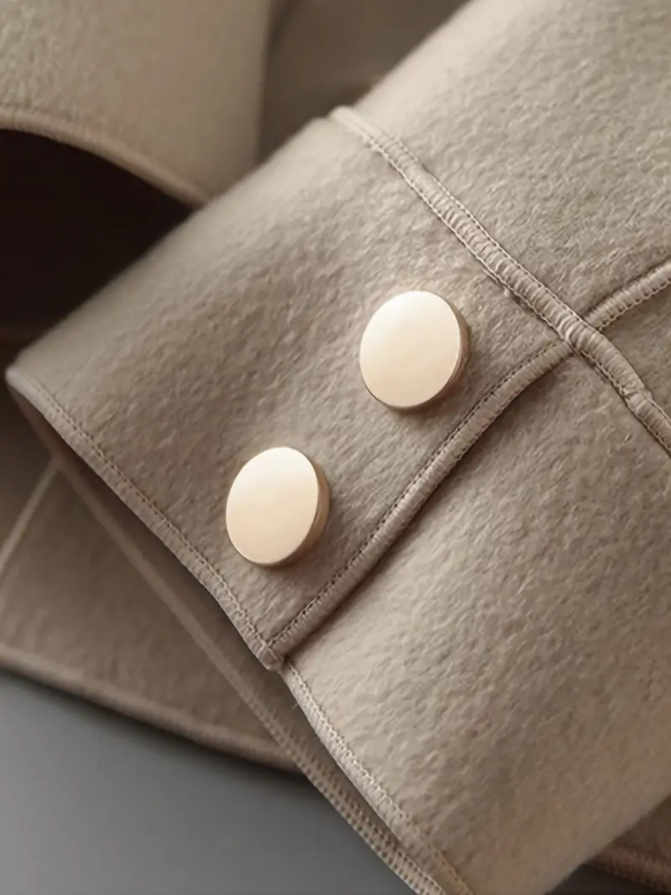 Women’s Single Breasted Short Top – European American Fashion Blouse 2025 CJ US