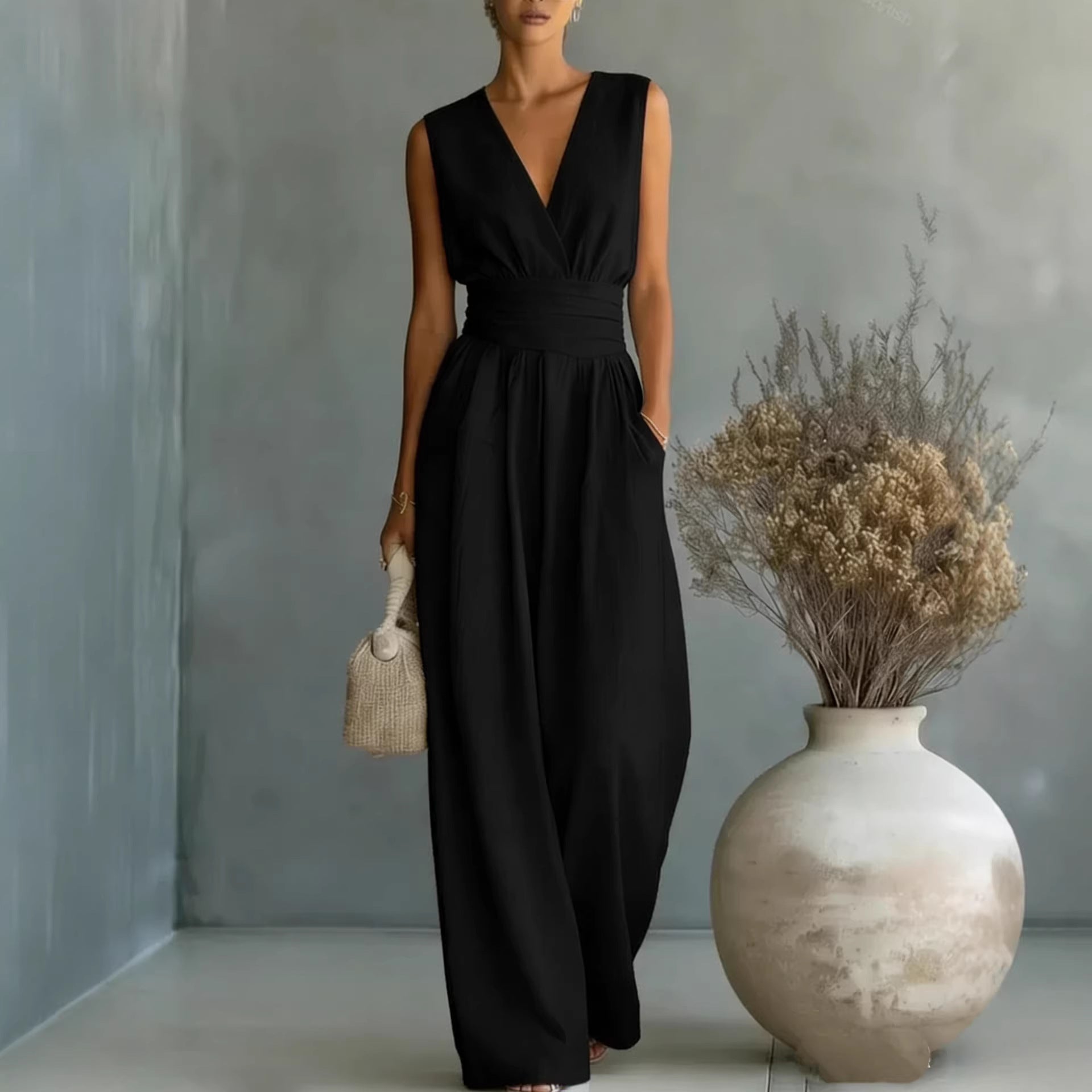 Womens Elegant Sleeveless Waist-Cinching V-Neck Sophisticated Jumpsuit 