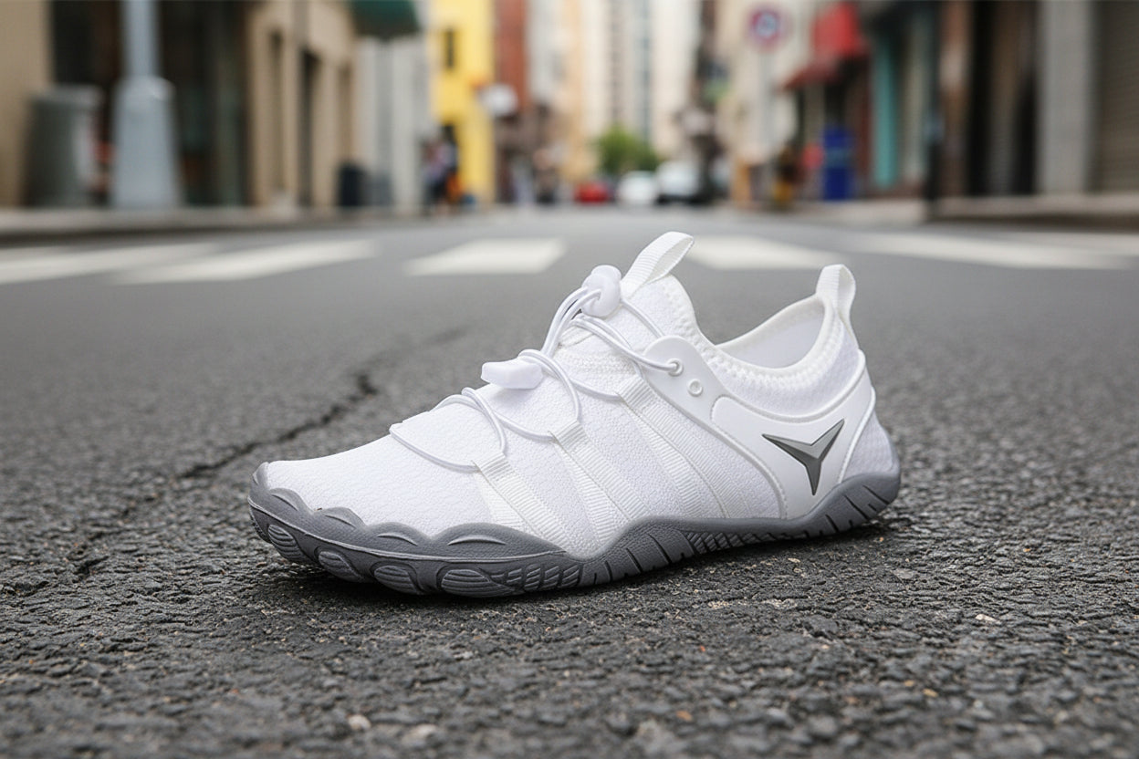 Casual Breathable Mens And Womens Beach Barefoot Shoes 