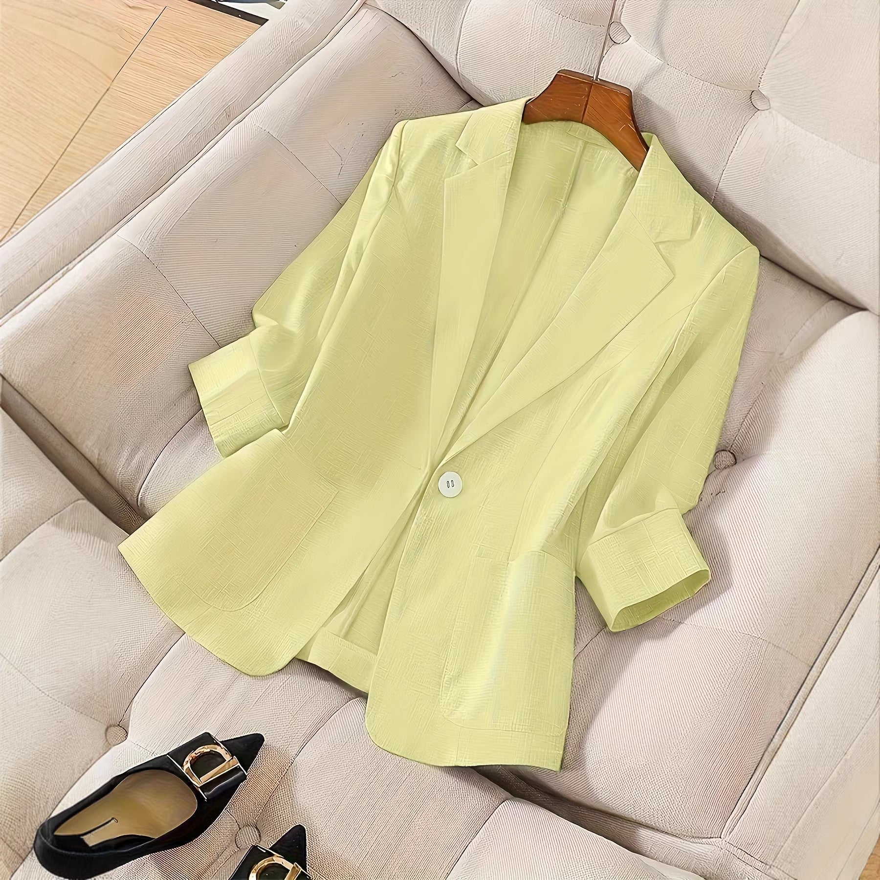 Three-quarter-sleeve Single-button Professional Casual Blazer 