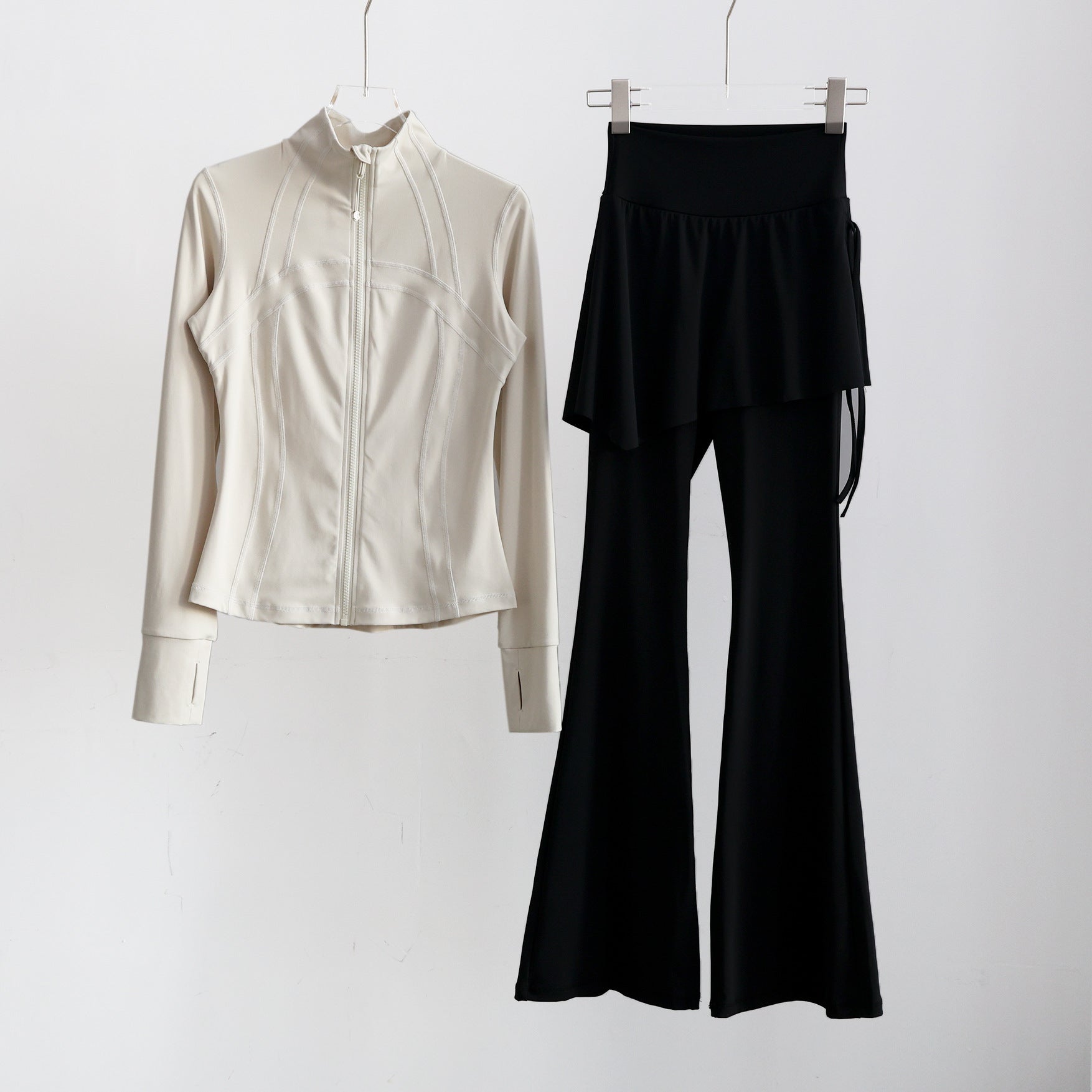 Long-sleeve Running Outfit With Zipper professional Gymwear Thats Slimming And Figure-flattering 