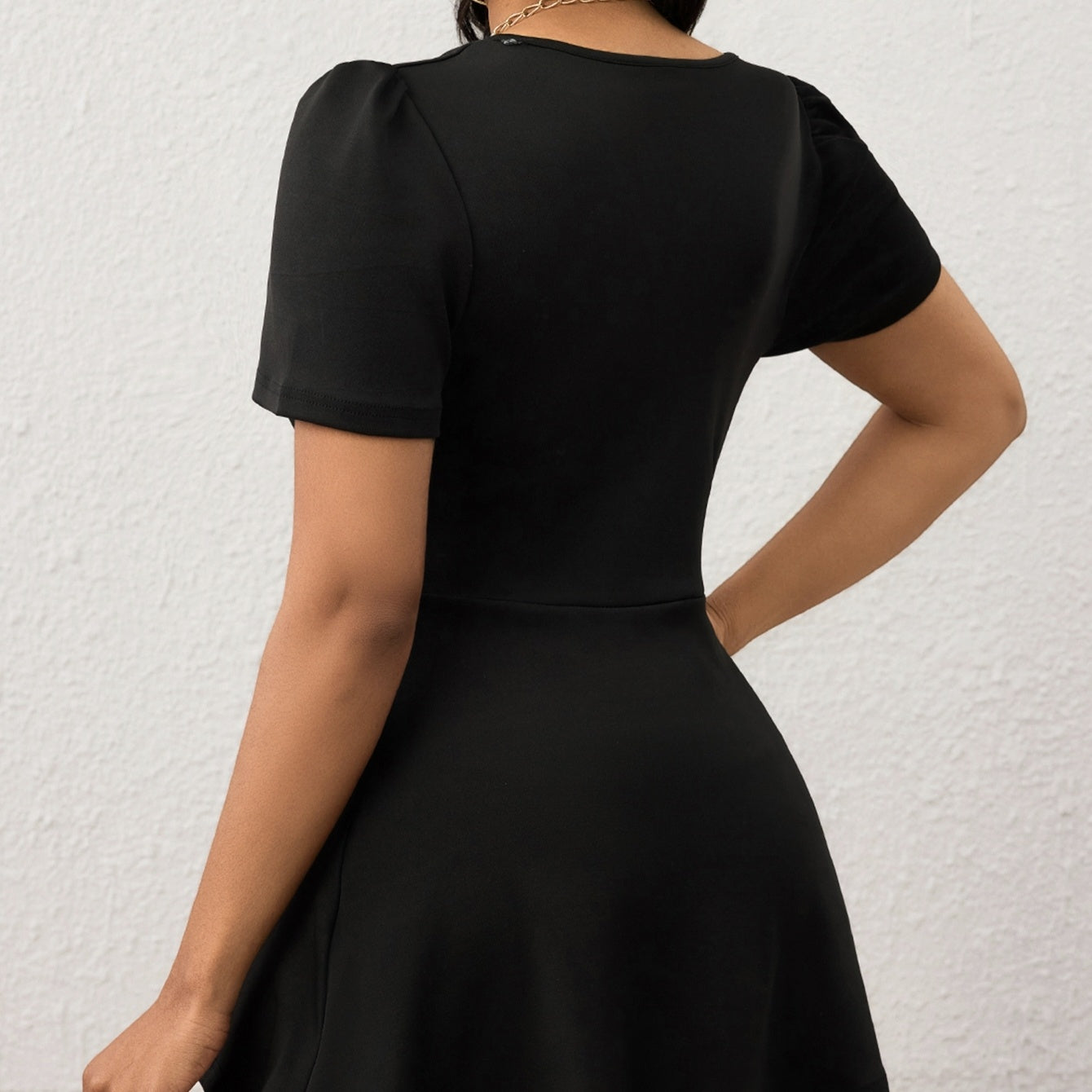 Women's V-neck Fashionable And Elegant Temperament Versatile Solid Color Short Sleeved T-shirt Top CJ US