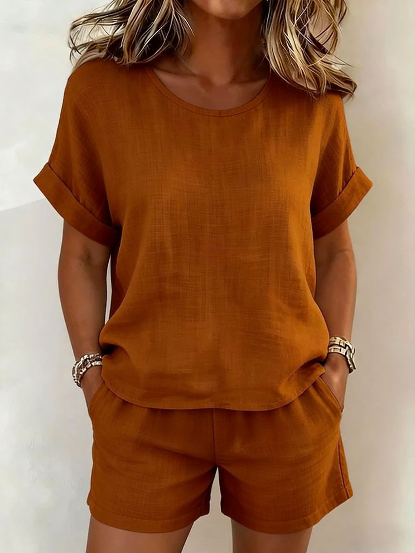 Solid-color Casual Round-neck Short-sleeve Shorts Two-piece Set 