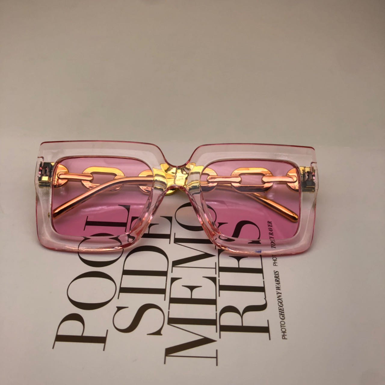 Square Chain Sunglasses for Women – Retro Large Frame Fashion Shades CJ