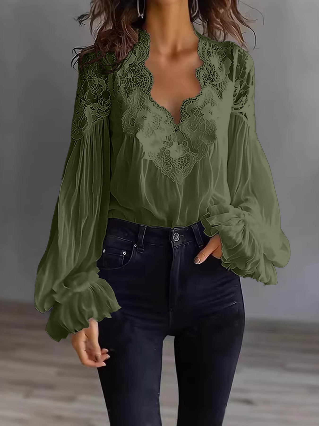 Lace-panelled Ruffled Puff-sleeve Pleated Shirt 